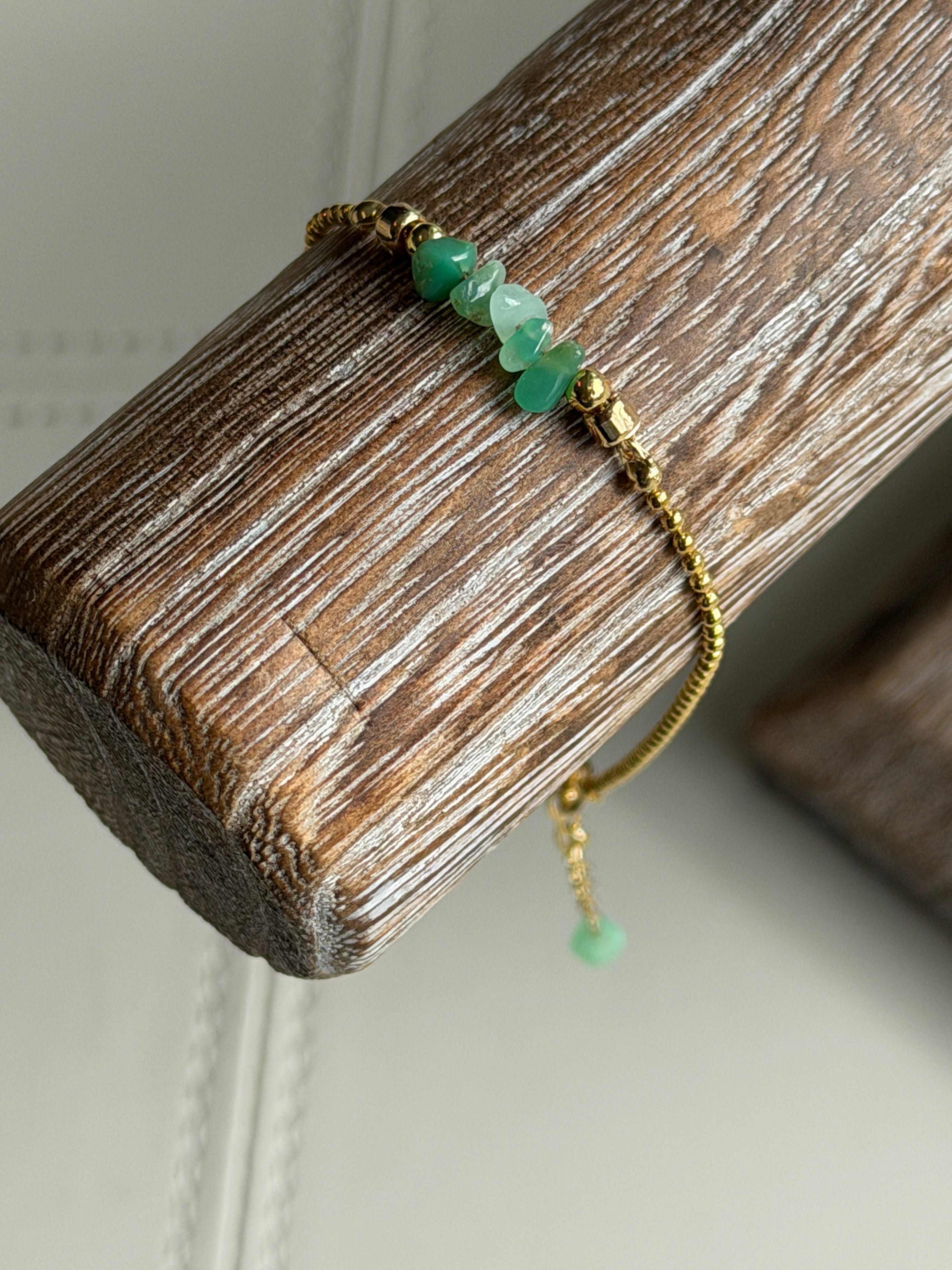 Solo #3 Moganite and Gold single bracelet*