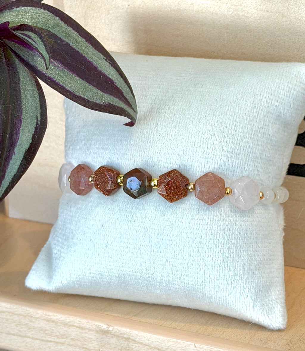 Solo bracelet #4 Hexagon gemstones*