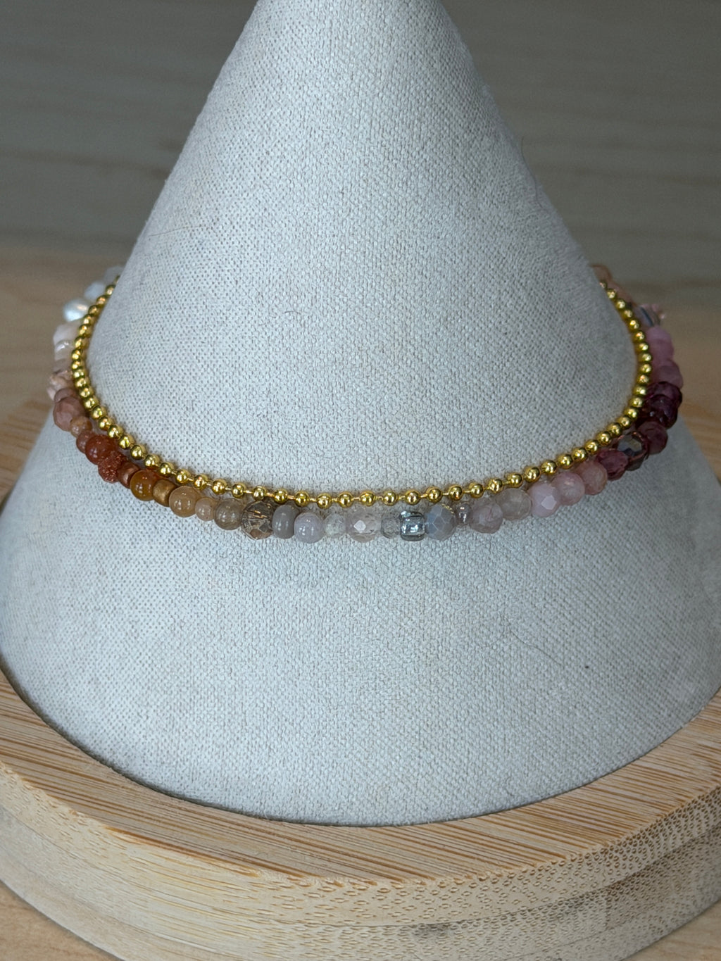 Duet #17 bracelet golden garnet - mixed gemstones and glass beads*