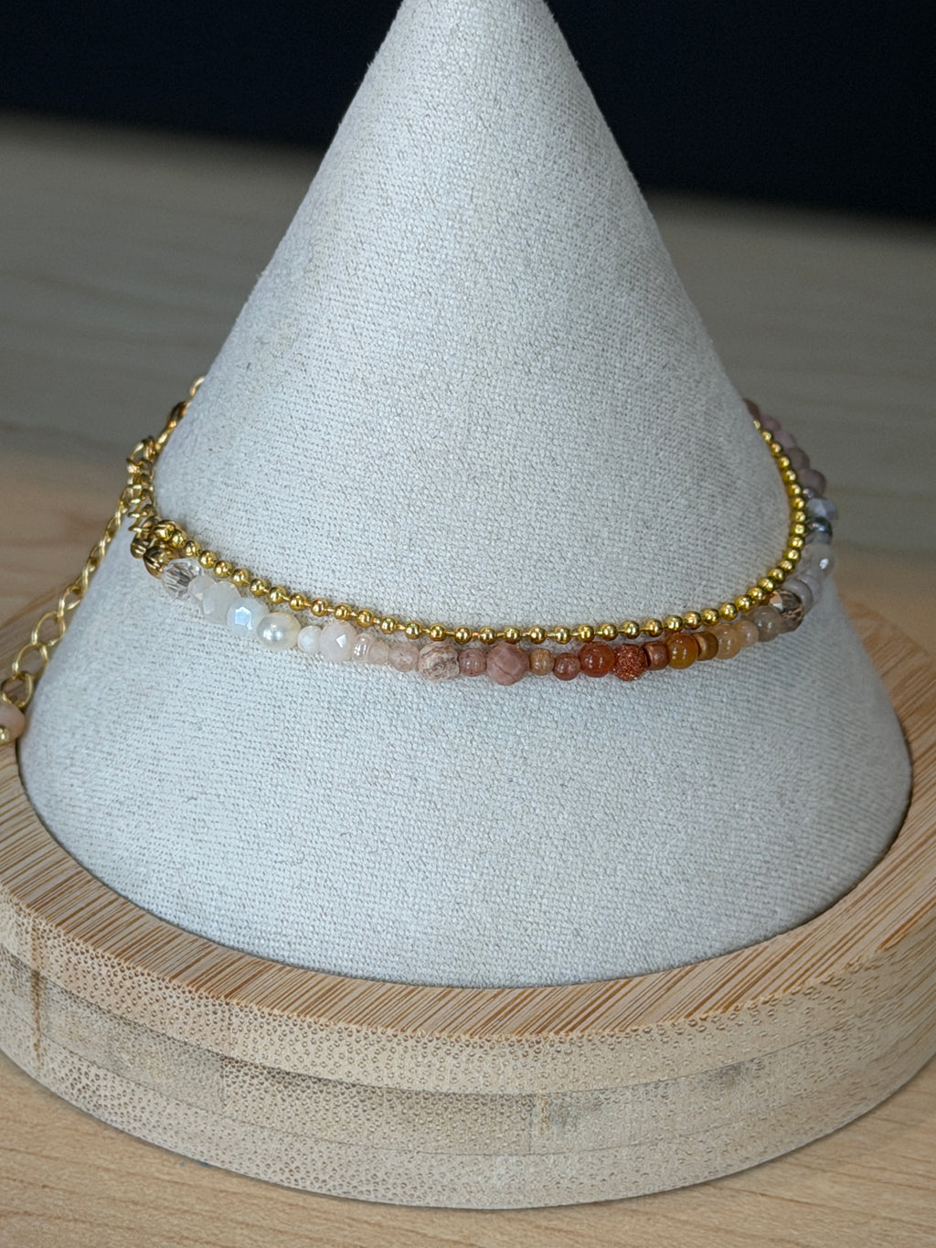 Duet #17 bracelet golden garnet - mixed gemstones and glass beads*